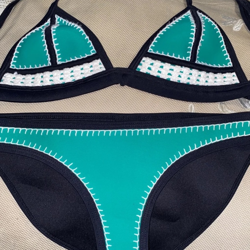 Triangl Bikini